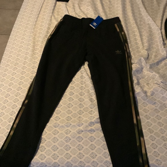 adidas gazelle silver green womens adidas Classic TP Slim Women's Track Pants